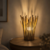 Lampe Océane Élancée allumée sur une table