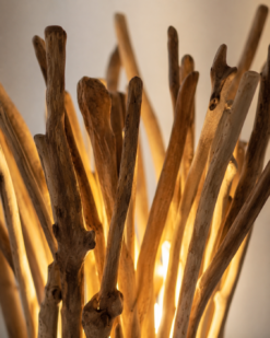 Détail des branches éclairées de la lampe Océane M Dune