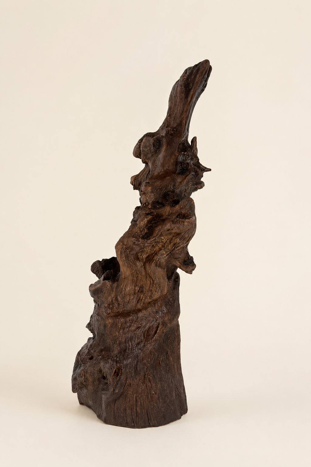 Sculpture L’Âme du Cap vue de profil droit